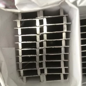 อลูมิเนียมรางล่างคู่กว้าง