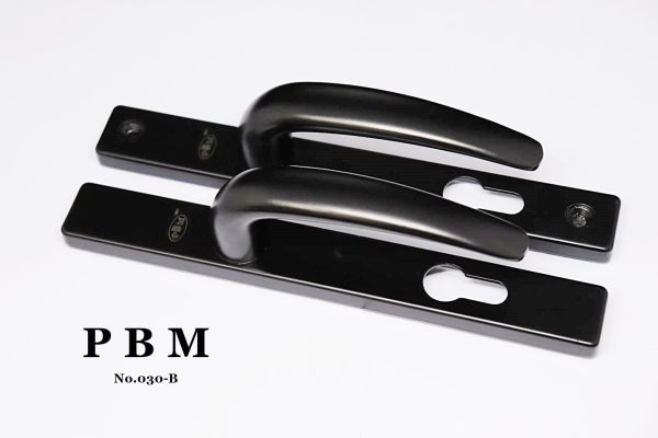 มือจับประตูบานเปิด แบบโค้ง PBM (มือจับเขาควาย)